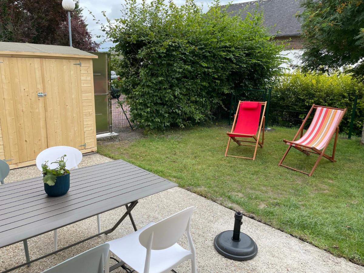 Jolie Maison Avec Jardin Honfleur Esterno foto