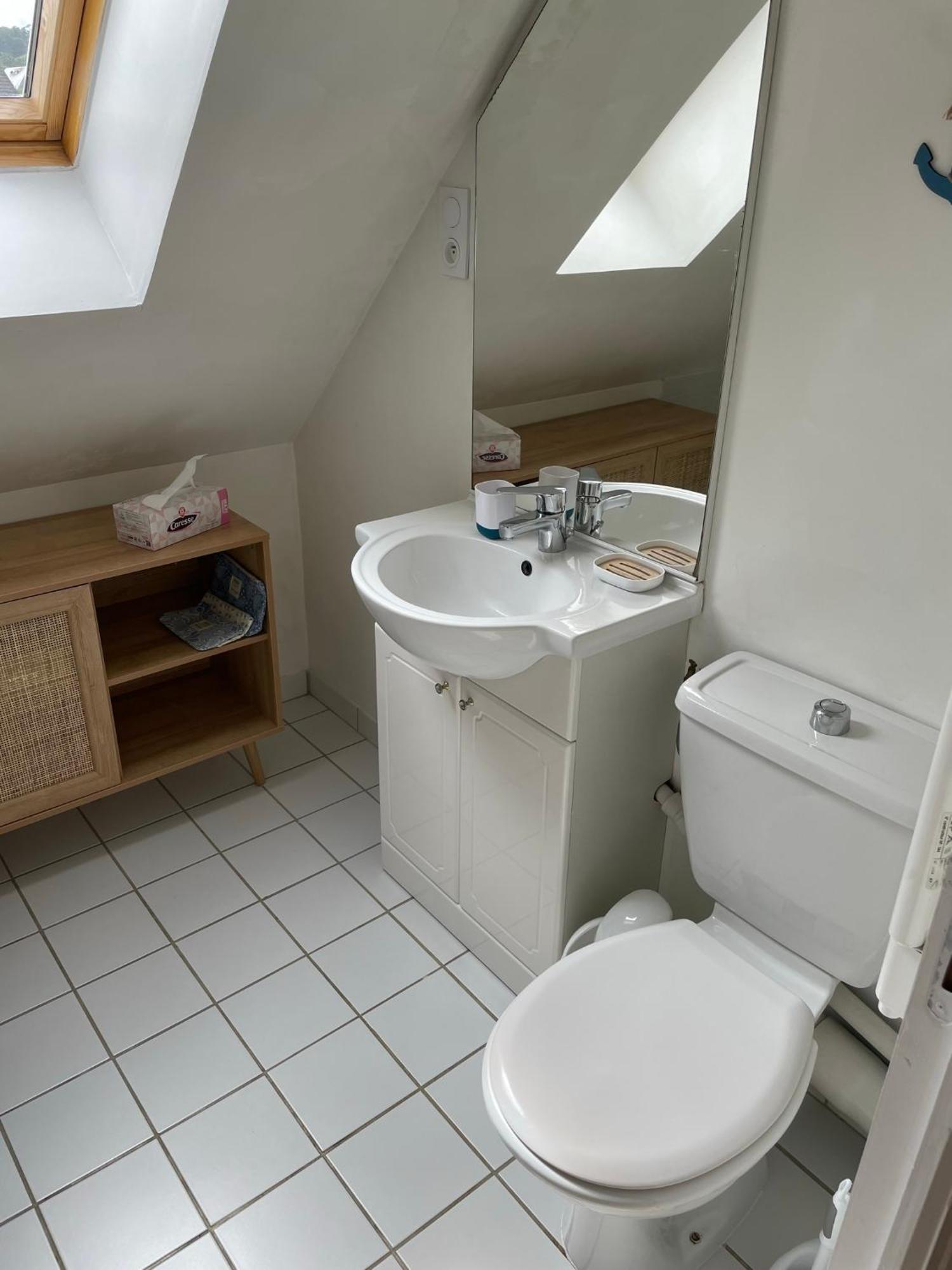 Jolie Maison Avec Jardin Honfleur Esterno foto